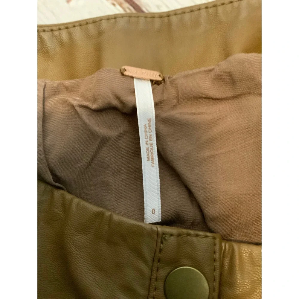 Free People Oh Snap Faux Leather Mini Skirt Brown Olive Snap Front Size 0